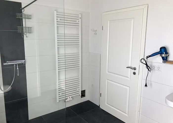 Winsen 1 Geniesse Kreative Zw Hamburg U. Lueneburg 3*